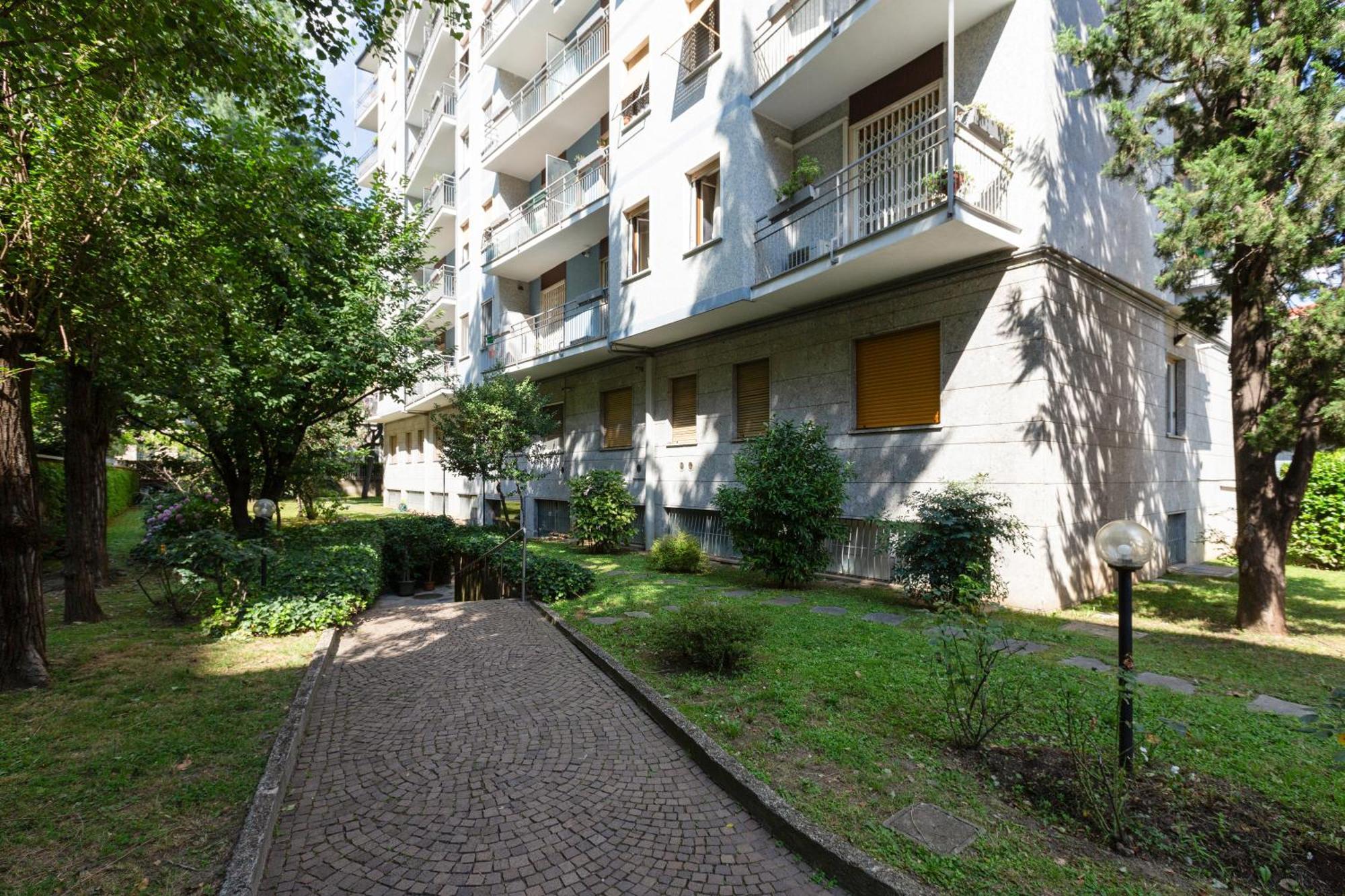 Ca' Granda M5 & Bicocca - Apartment With Parking Milano Esterno foto
